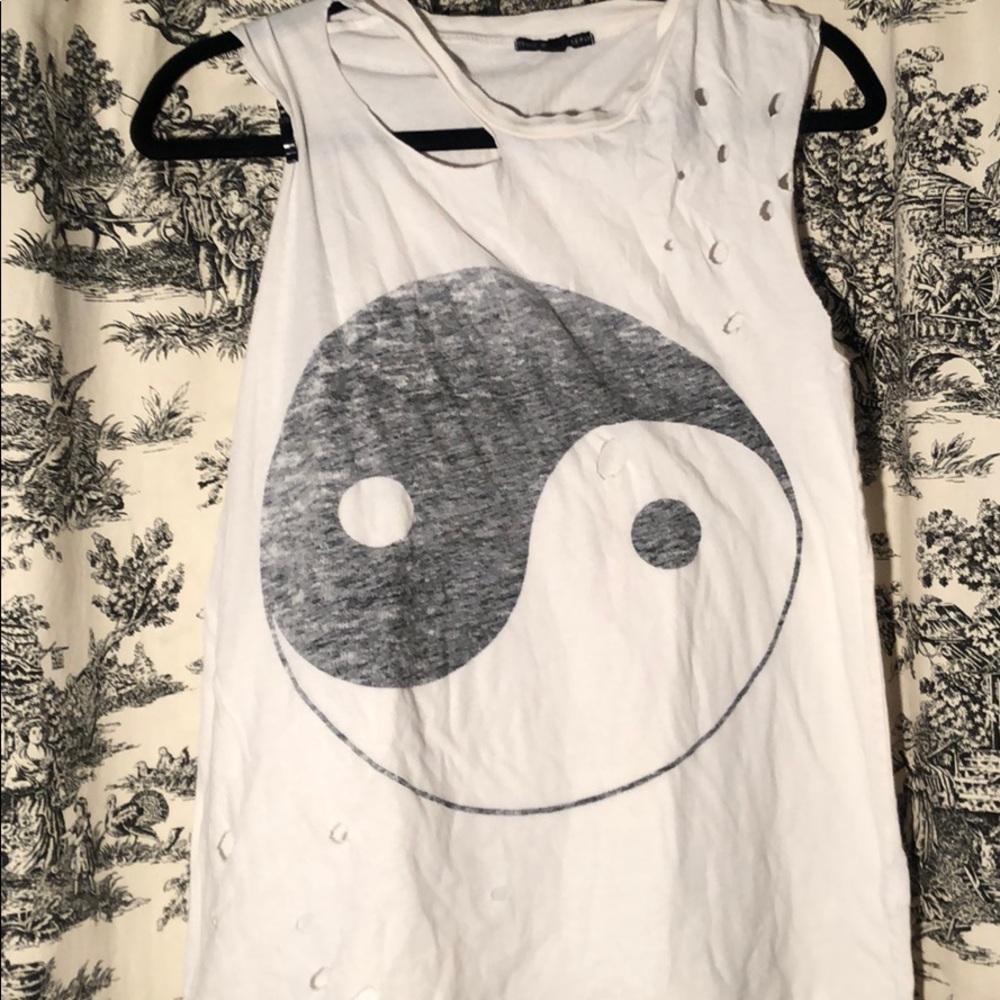 Muscle Tee